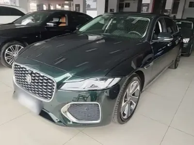 Jaguar XFL 2019 (94200 км)