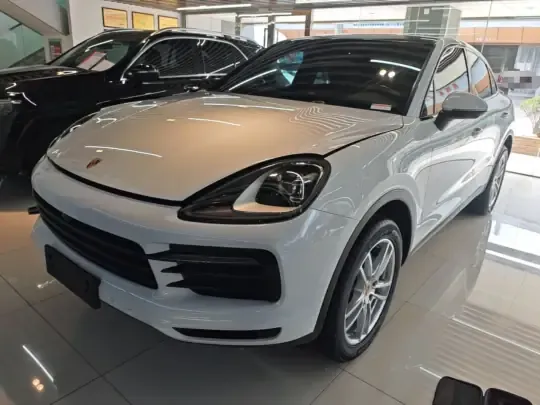 Porsche Cayenne 2019 (105800 км)