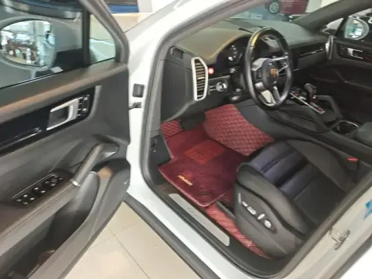 Porsche Cayenne 2019 (105800 км)