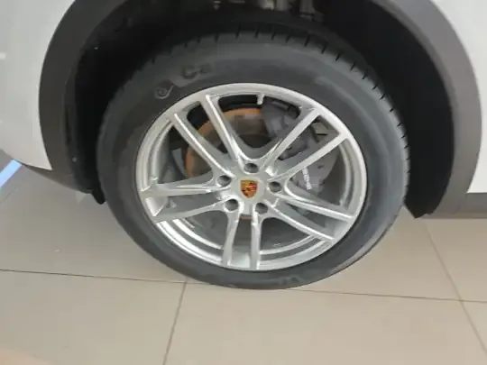 Porsche Cayenne 2019 (105800 км)