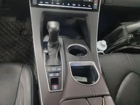 Toyota Avalon 2019 (76300 км)