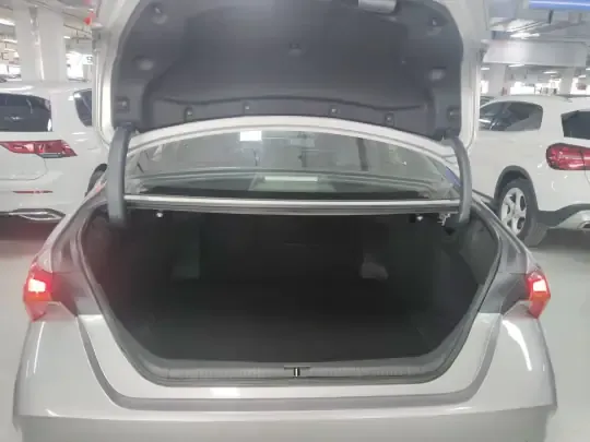 Toyota Avalon 2019 (76300 км)