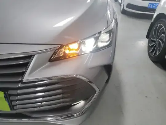 Toyota Avalon 2019 (76300 км)