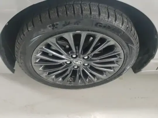 Toyota Avalon 2019 (76300 км)