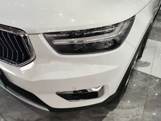 Volvo XC40 2020 (79300 км)