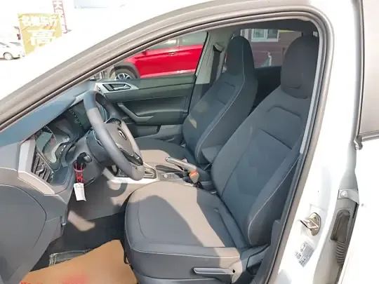 Volkswagen Polo 2019 (76000 км)