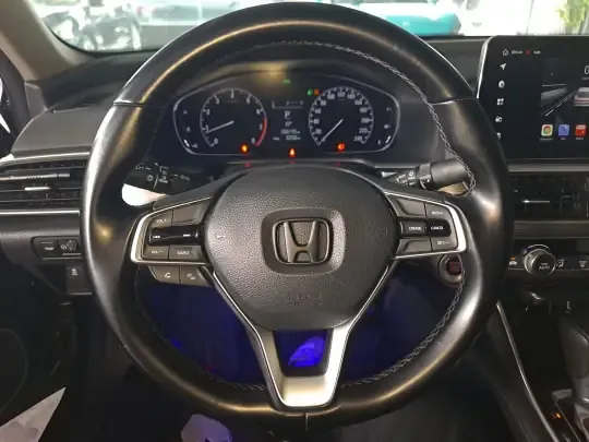 Honda Accord 2018 (66500 км)