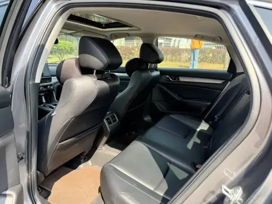 Honda Accord 2018 (66500 км)