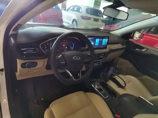Ford Focus 2020 (116500 км)