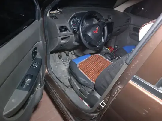 Wuling Hongguang 2019 (22000 км)
