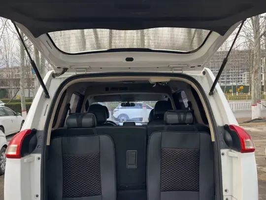 Dongfeng Fengon 330 2019 (16400 км)