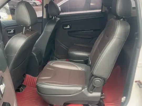 Dongfeng Fengon 330 2019 (16400 км)