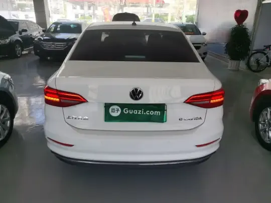 Volkswagen Lavida Pure Electric 2019 (81200 км)