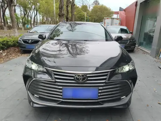 Toyota Avalon 2019 (94300 км)