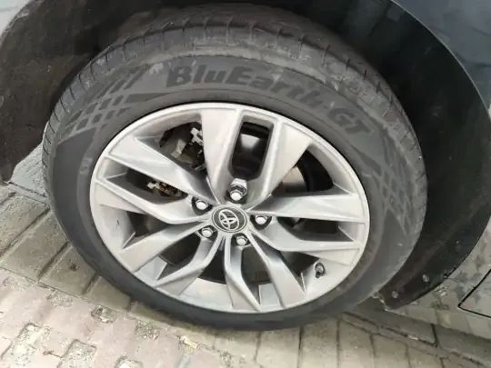Toyota Avalon 2019 (57600 км)