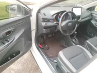 Toyota YARiS L Zhi Xuan 2020 (50700 км)