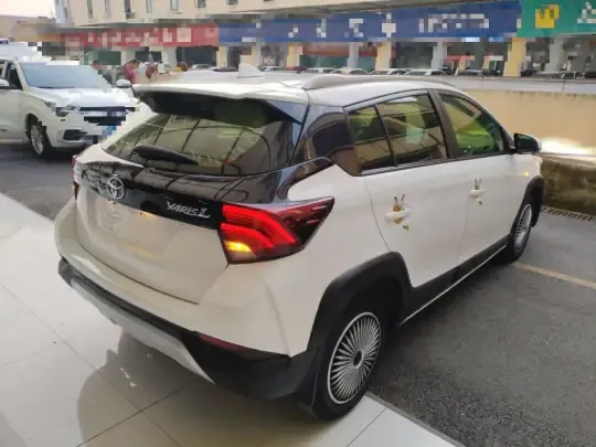 Toyota YARiS L Zhi Xuan 2020 (50700 км)