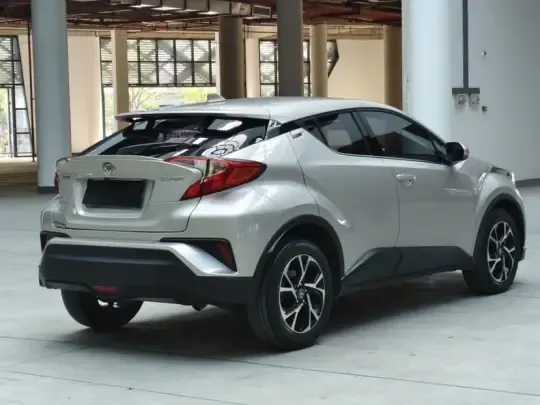 Toyota C-HR 2020 (73800 км)