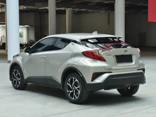 Toyota C-HR 2020 (73800 км)