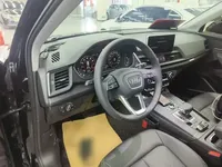 Audi Q5L 2020 (56100 км)