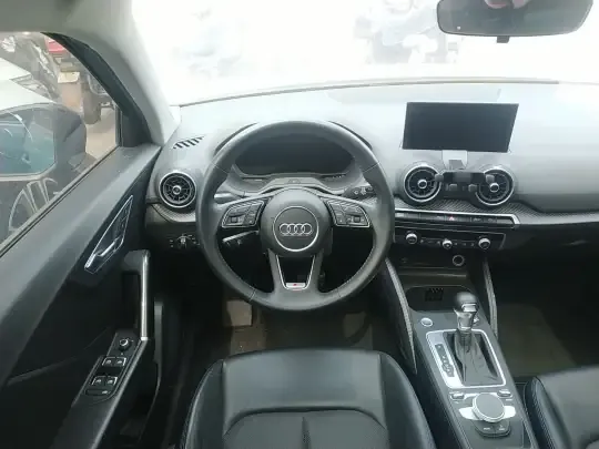 Audi Q2L e-tron 2019 (95700 км)