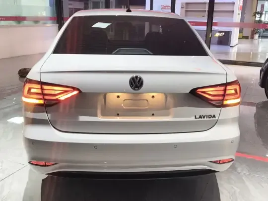 Volkswagen Lavida 2019 (27599 км)