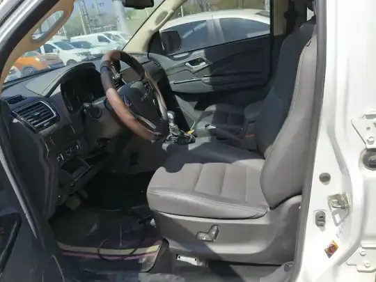 Isuzu mu-X 2020 (101800 км)