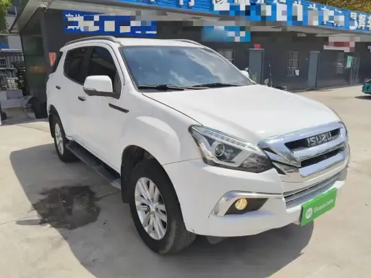 Isuzu mu-X 2020 (101800 км)