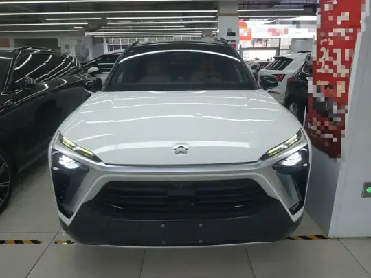 Nio ES8 2020 (61800 км)
