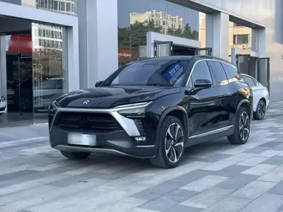 Nio ES8 2020 (59800 км)