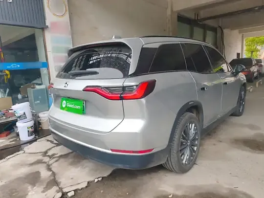 Nio ES8 2020 (45800 км)