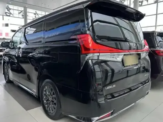 Lexus LM 2020 (103700 км)
