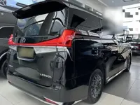 Lexus LM 2020 (103700 км)