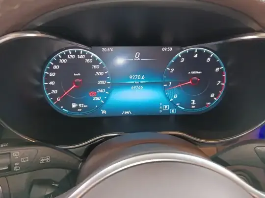 Mercedes-Benz GLC 2020 (69800 км)