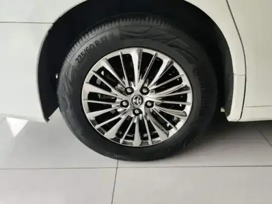 Toyota Alphard 2020 (108700 км)