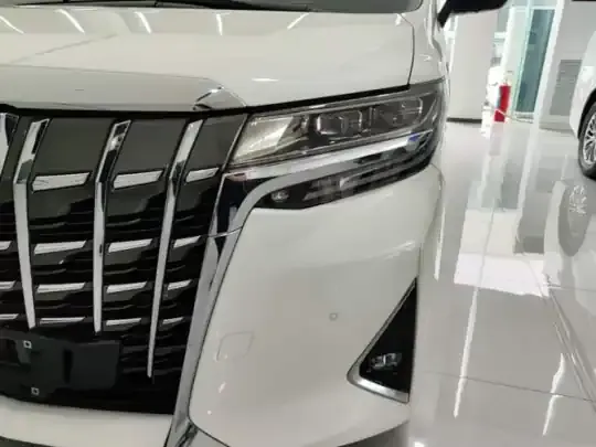 Toyota Alphard 2020 (108700 км)