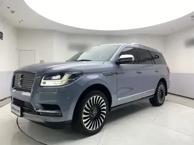 Lincoln Navigator 2020 (16400 км)