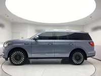 Lincoln Navigator 2020 (16400 км)