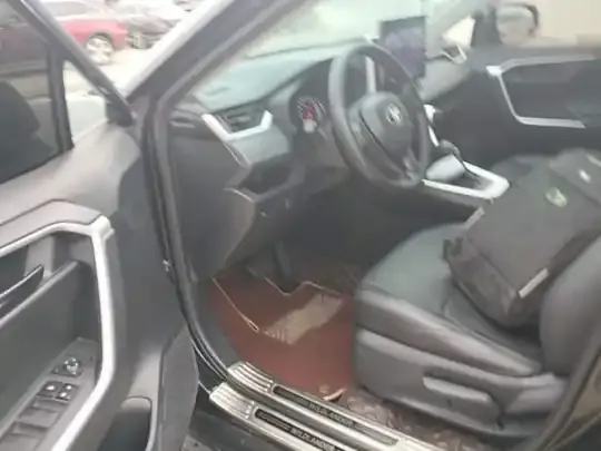 Toyota Wildlander 2020 (129700 км)