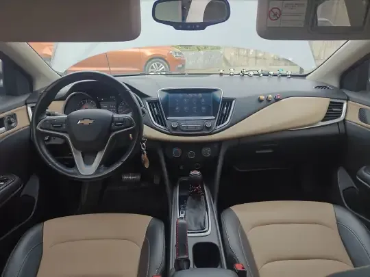 Chevrolet Monza 2020 (63099 км)