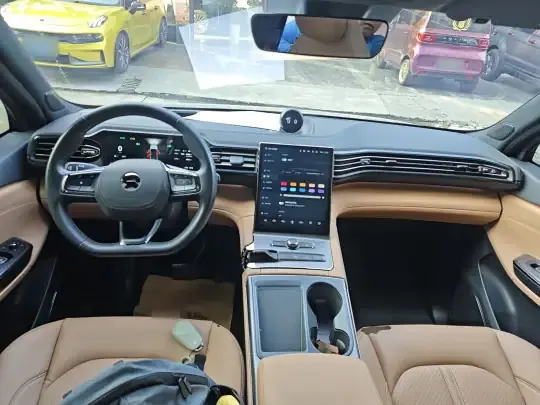 Nio ES6 2020 (49900 км)