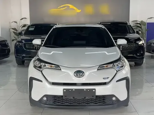 Toyota C-HR EV 2020 (73800 км)