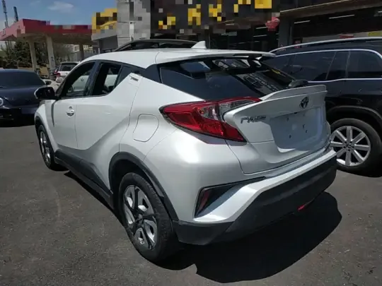 Toyota C-HR EV 2020 (73800 км)