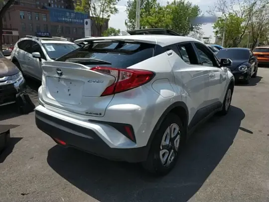 Toyota C-HR EV 2020 (73800 км)