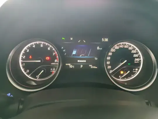 Toyota Camry 2019 (31700 км)