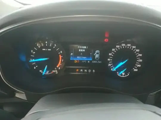 Ford Mondeo 2020 (30800 км)