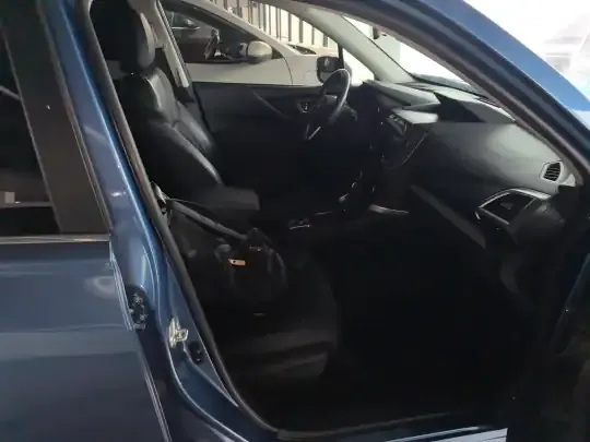 Subaru Forester 2021 (36700 км)