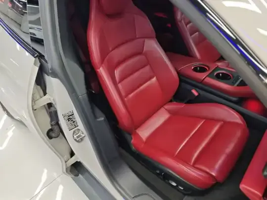 Porsche Taycan 2020 (67300 км)