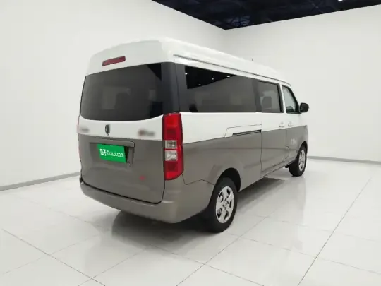 Jinbei New Hiace X30L 2021 (18100 км)