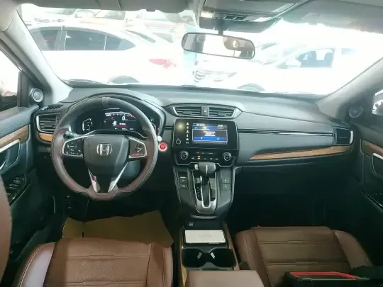 Honda CR-V 2021 (40600 км)